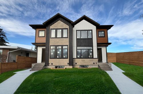 8108 47 Ave Nw, Calgary, AB, T3B1Z5 | Card Image
