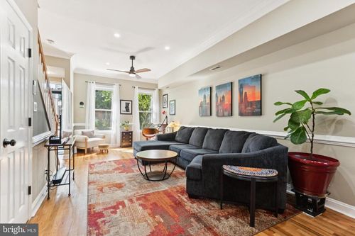 51 P St Nw, WASHINGTON, DC, 20001-1133 | Card Image