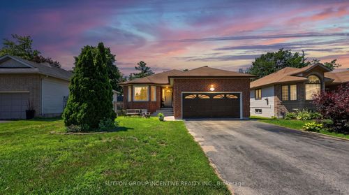 6 Riverdale Dr, Wasaga Beach, ON, L9Z1E9 | Card Image