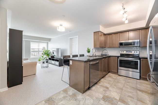 307 - 1045 Nadalin Hts, Condo with 2 bedrooms, 2 bathrooms and null parking in Milton ON | Image 13