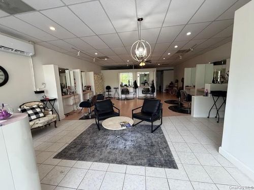 107 Mill Dam Rd, Centerport, NY, 11721-1502 | Card Image