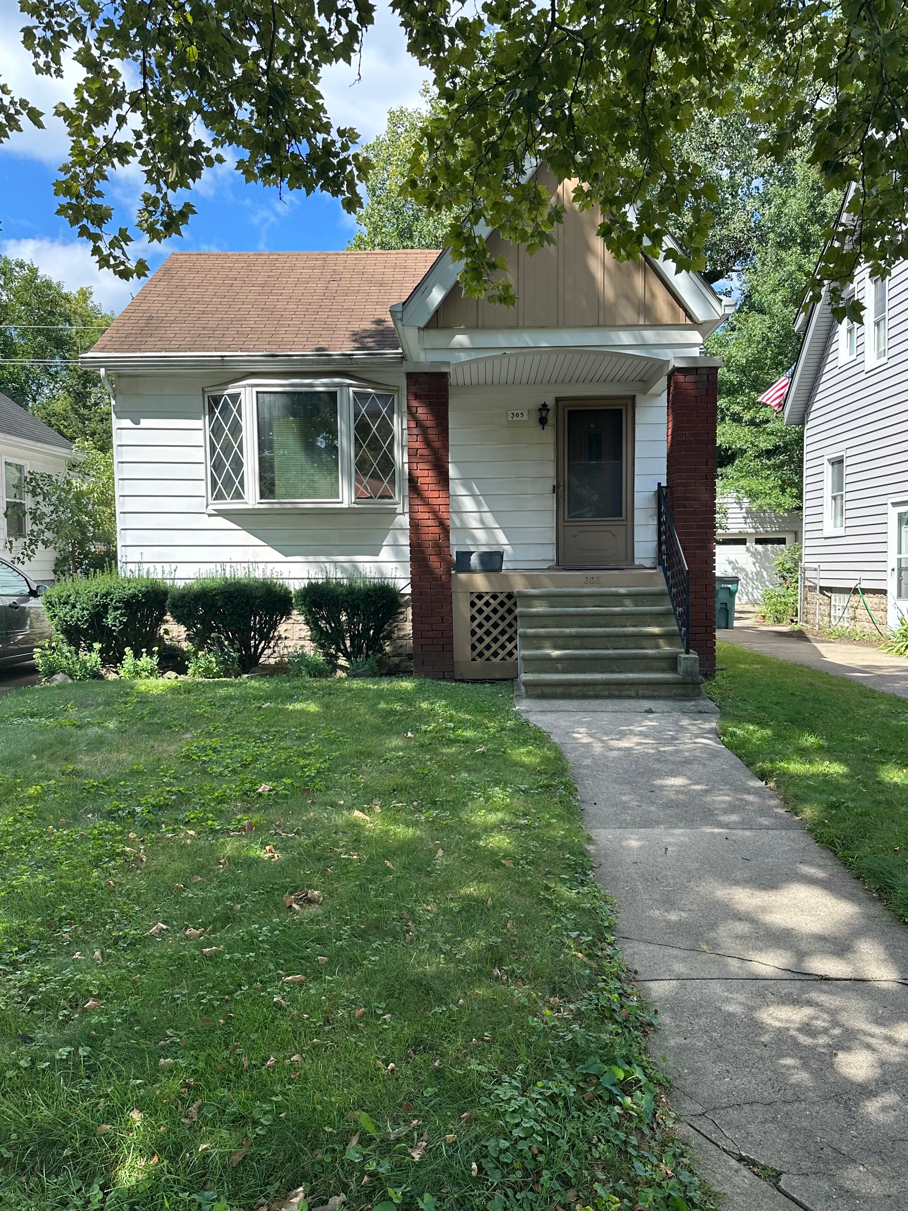 Laprairie St, Ferndale, MI 48220