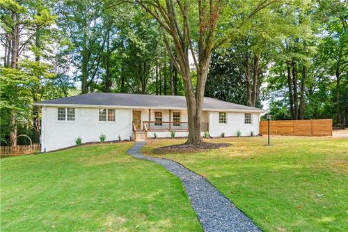 800 Kiowa Dr Ne, Marietta, GA, 30060-7246 | Card Image