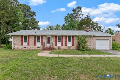 1206 Duke Of Gloucester St, Colonial Heights, VA, 23834-2724 | Card Image