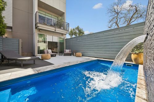 1808 Palm St, Houston, TX, 77004-5937 | Card Image