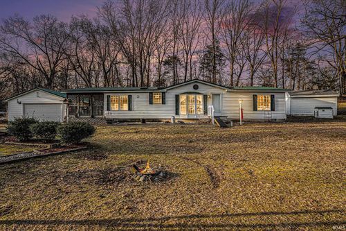 5875 N 1090 W, Shipshewana, IN, 46565-9081 | Card Image