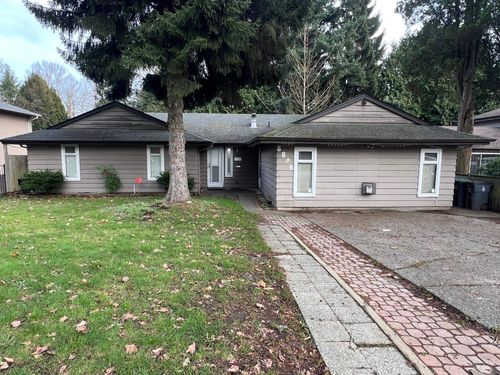 8846 Queen Mary Blvd, Surrey, BC, V3V6X2 | Card Image