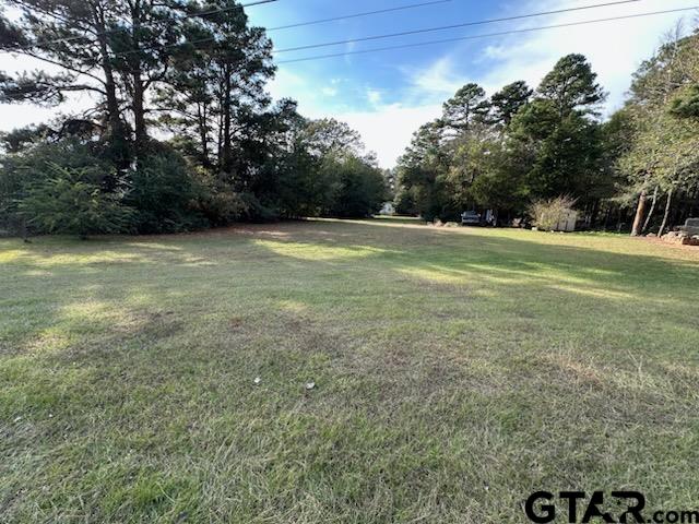 Land in Bullard