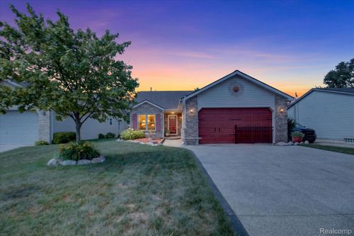24220 Harrison St, Clinton Township, MI, 48035-3831 | Card Image