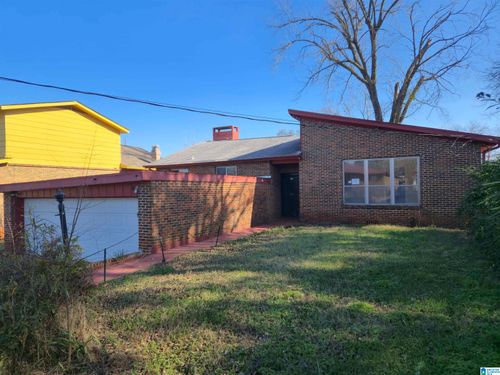 817 Goldwire Pl Sw, BIRMINGHAM, AL, 35211-2826 | Card Image