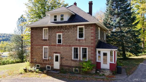 21342 Royce Road, Hancock, MI, 49930 | Card Image