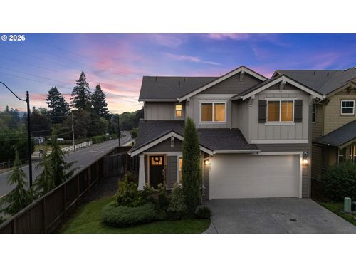 8601 N Appleton St, Camas, WA, 98607-6705 | Card Image