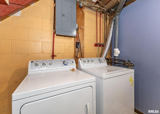 430 15 Th Pl, House other with 3 bedrooms, 3 bathrooms and null parking in Camanche IA | Image 22