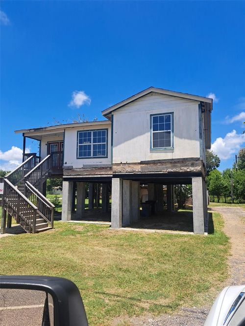 6106 Highway 6, Hitchcock, TX, 77563-4210 | Card Image