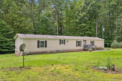 9011 Days End Lane, House other with 3 bedrooms, 2 bathrooms and null parking in Gloucester VA | Image 2