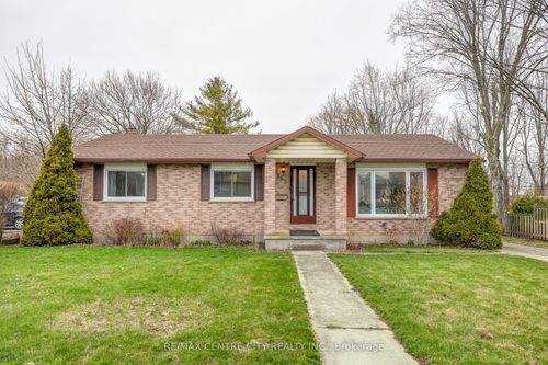 365 E Talbot Street E, Aylmer, ON, N5H1J1 | Card Image