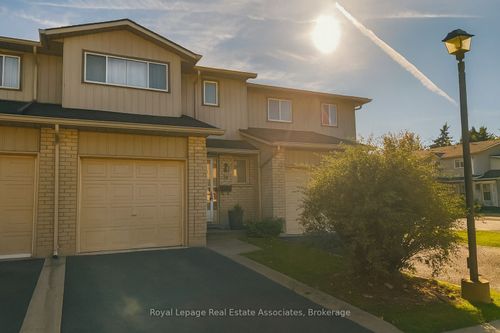 34-1675 Upper Gage Ave, Hamilton, ON, L8W3R8 | Card Image