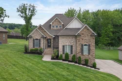 2727 Cherrydale Dr, Lebanon, TN, 37087-1370 | Card Image
