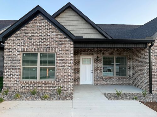 834 Ridgewood Dr, Berea, KY, 40403-9814 | Card Image