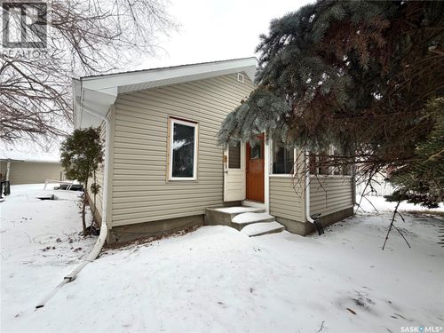 191 27th St W, Battleford, SK, S0M0E0 | Card Image