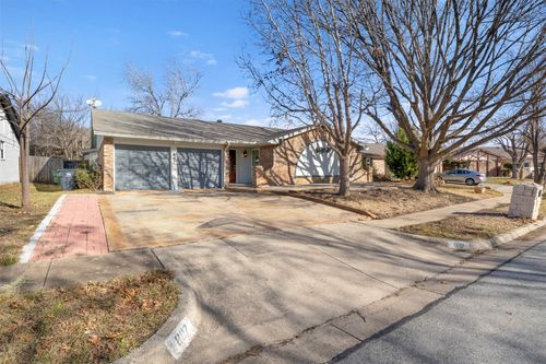 807 Salem Drive, Arlington, TX, 76014 | Card Image
