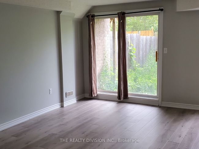 28 - 715 Grandview St N, House attached with 3 bedrooms, 3 bathrooms and 1 parking in Oshawa ON | Image 19
