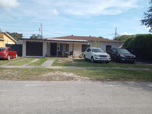 14025 Jackson St, Miami, FL, 33176-6338 | Card Image