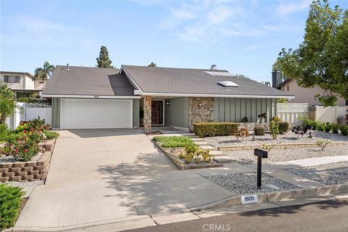 1809 Yermo Pl, Fullerton, CA, 92833 | Card Image