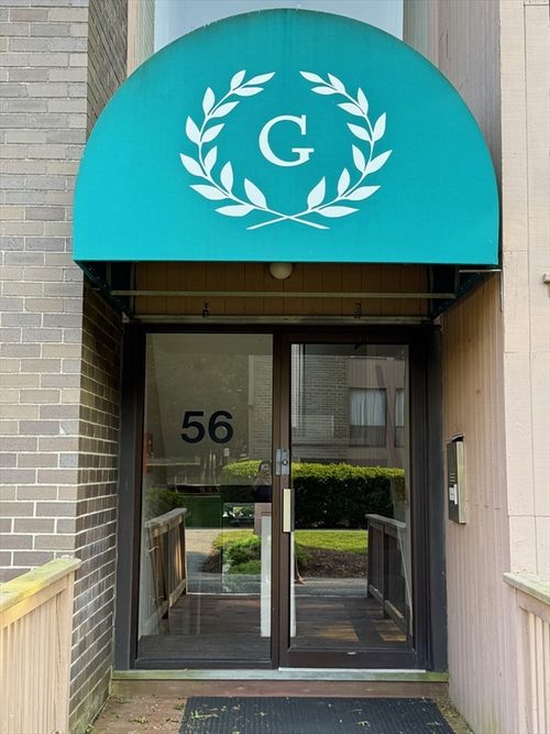 unit-c-56 Shrewsbury Green Dr, Shrewsbury, MA, 01545-3621 | Card Image