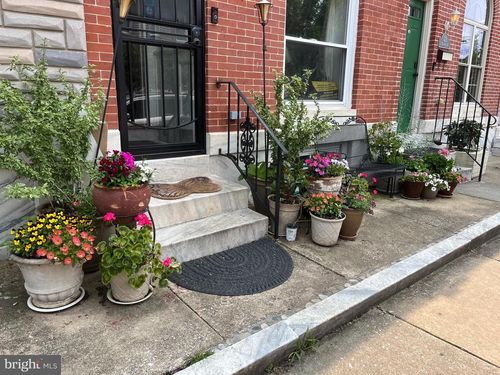 125 N Kenwood Ave, BALTIMORE, MD, 21224-1244 | Card Image