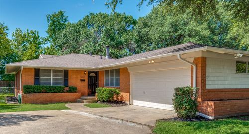 7232 Syracuse Dr, Dallas, TX, 75214-1737 | Card Image
