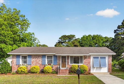 1554 Westwood Dr, Charleston, SC, 29412-8134 | Card Image
