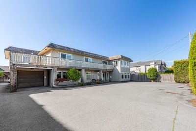 8711 No. 5 Rd, House other with 10 bedrooms, 6 bathrooms and 8 parking in Richmond BC | Image 1