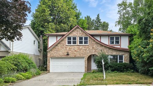 34 Ferrah St, Unionville, ON, L3R1N5 | Card Image