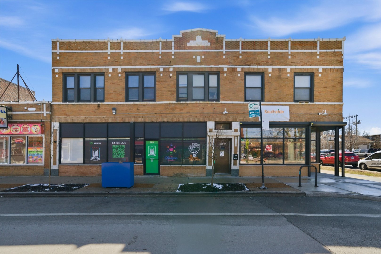 Commercial Sale in Chicago 4