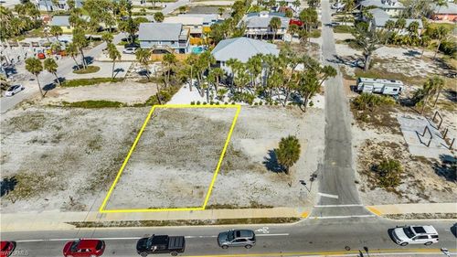 4151 Estero Blvd, FORT MYERS BEACH, FL, 33931-3825 | Card Image