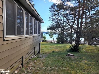 1013 Dwight Bay Rd, House other with 2 bedrooms, 2 bathrooms and 5 parking in Dwight ON | Image 3