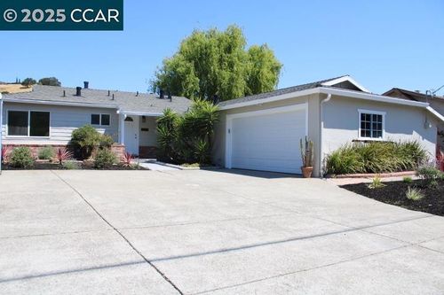 2443 Stokes Ave, Pinole, CA, 94564-1056 | Card Image