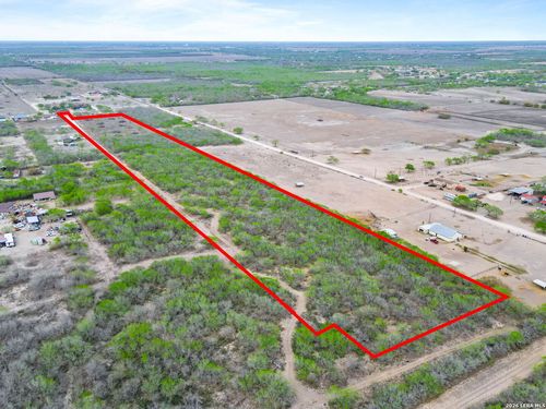 LOT 3 Guerra St, Alice, TX, 78332-5505 | Card Image