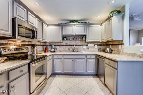 2039-9455 E Raintree Dr, Scottsdale, AZ, 85260-7740 | Card Image