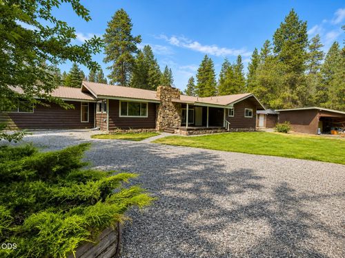 52859 Day Rd, La Pine, OR, 97739-9014 | Card Image