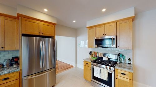 sf-19 Creighton St., Cambridge, MA, 02140 | Card Image
