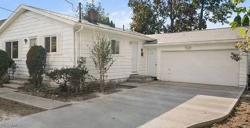 210 Magnolia Ave, Northfield, OH, 44067-1337 | Card Image