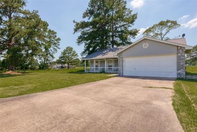 129 Coral Gables, House other with 3 bedrooms, 2 bathrooms and null parking in Trinity TX | Image 1