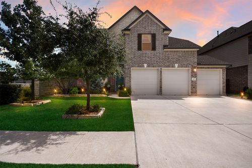 105 Potts St, Georgetown, TX, 78628-2204 | Card Image