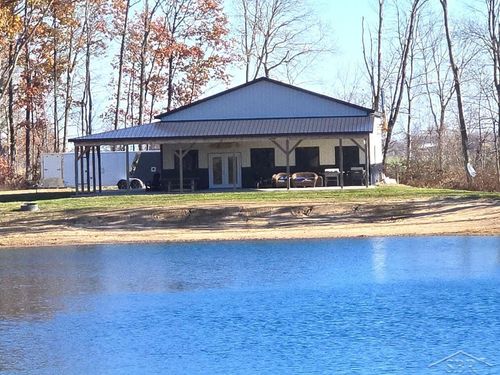 12465 Fergus Rd, Saint Charles, MI, 48655-9652 | Card Image