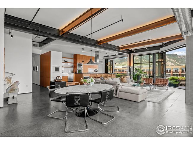 APT-401 - 1360 Walnut St, House attached with 2 bedrooms, 3 bathrooms and null parking in Boulder CO | Image 4