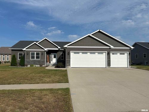 1504 Woods Ave, Camanche, IA, 52730-1057 | Card Image