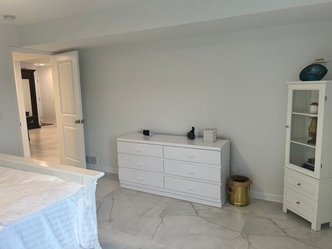 Master suite-2 | Image 17