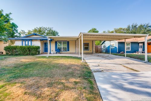 5210 Foxcross Dr, Kirby, TX, 78219-2021 | Card Image